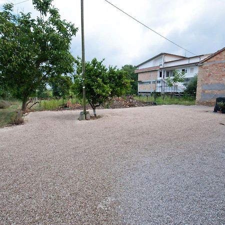 B&B Tra Gli Ulivi Rocca San Giovanni Exterior photo